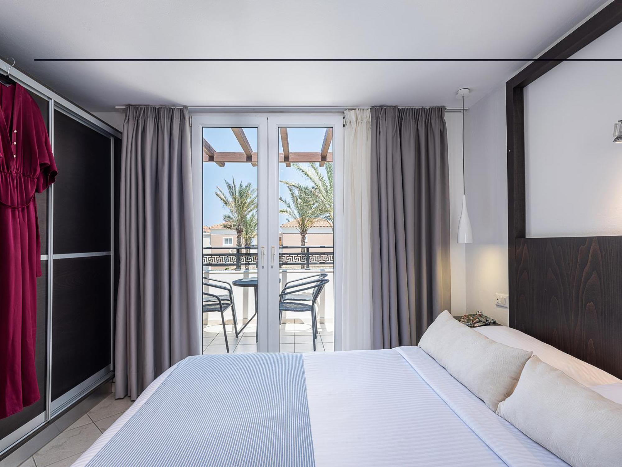 Caldera Beach Jeráni Haníon Kültér fotó